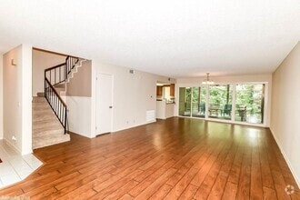 Building Photo - 6 Troza Ln