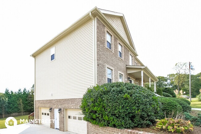 Foto del edificio - 4020 Joyner Cross Rd