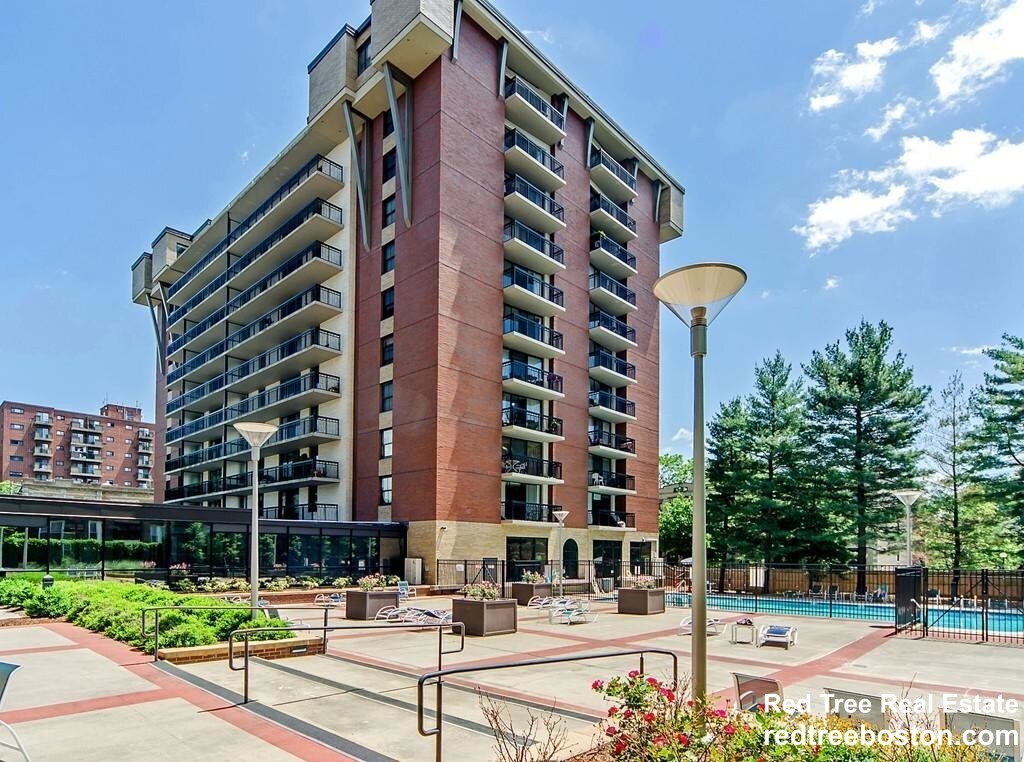 Foto principal - 60 Longwood Ave