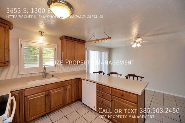 Building Photo - 3653 S 1300 E