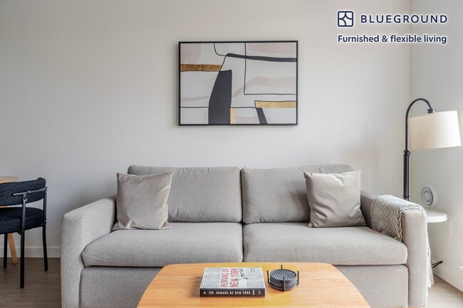 Foto del edificio - 17645 NE 69th Ct