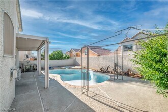 Building Photo - 8133 Kentshire Dr