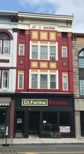 107 E Broad St Westfield Nj 07090 House For Rent In Westfield Nj Apartments Com