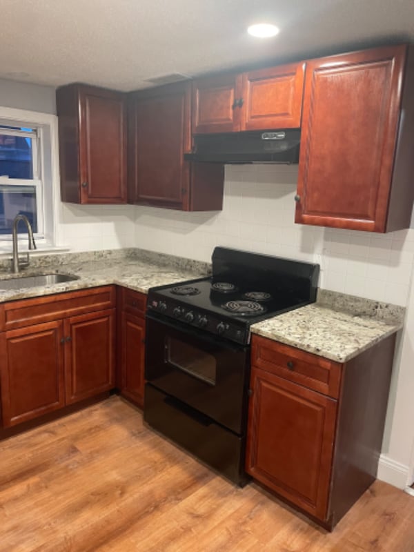 Photo - 31 Carleton St Apartment