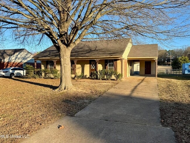 Photo - 6050 Somerset Dr House