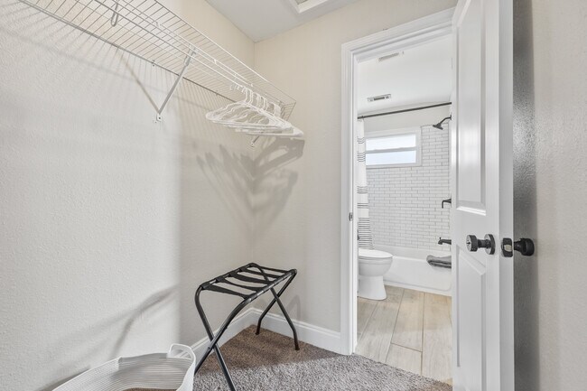 Foto del edificio - 76 Haygood Ave SE