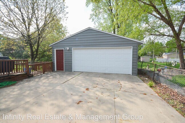 Foto del edificio - 3 br, 1 bath House - 808 Memorial Pkwy SW