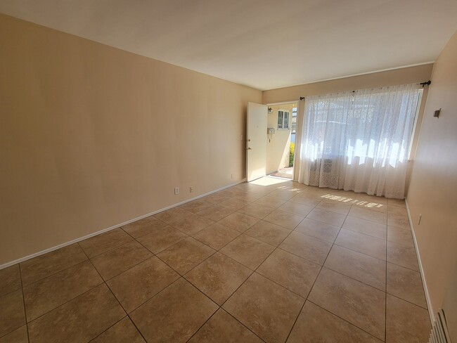 Foto del edificio - 13652 1/2 Wyandotte St