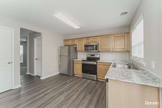 Building Photo - 3105 Old Ironside Dr