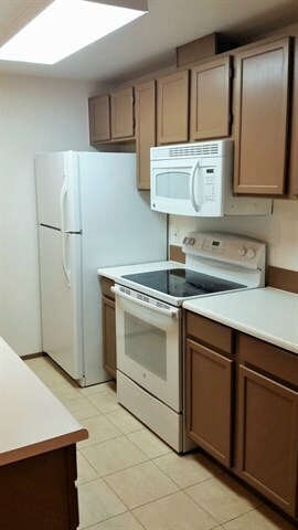 Foto del edificio - 3 Bedroom Silverdale Townhome - NK School District!