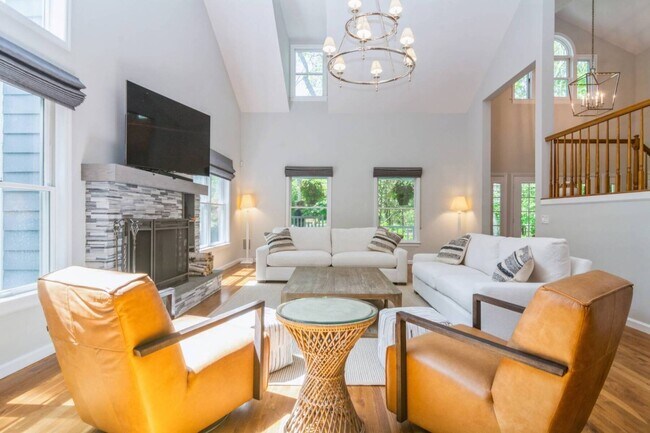 Foto del edificio - 60 Woodruff Ln