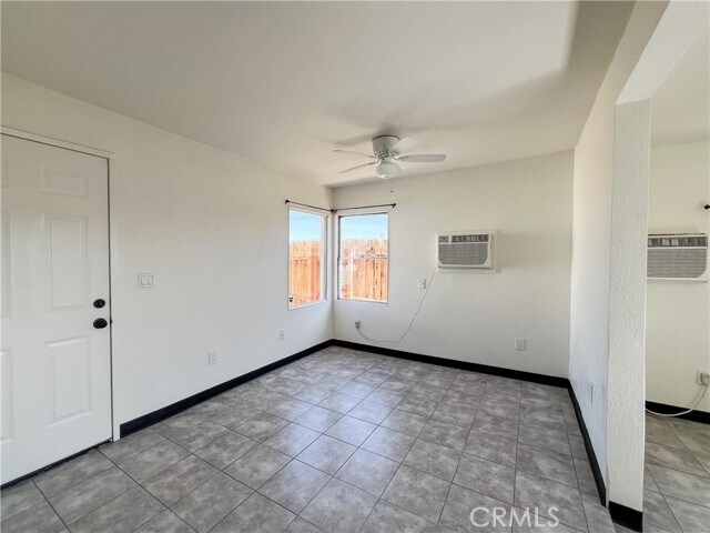 Foto del edificio - 6433 Cholla Ave