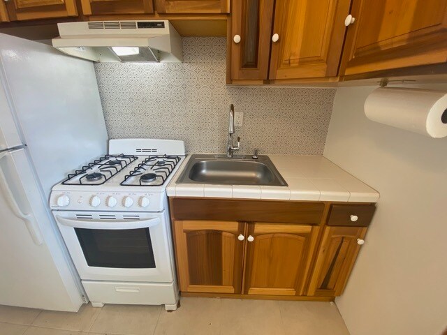 Foto del edificio - 1511 Yale St