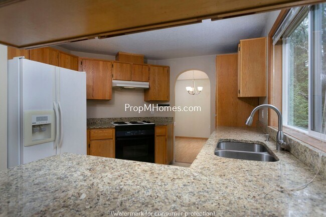 Foto del edificio - Alluring Three Bedroom Sherwood Home w/ Fe...