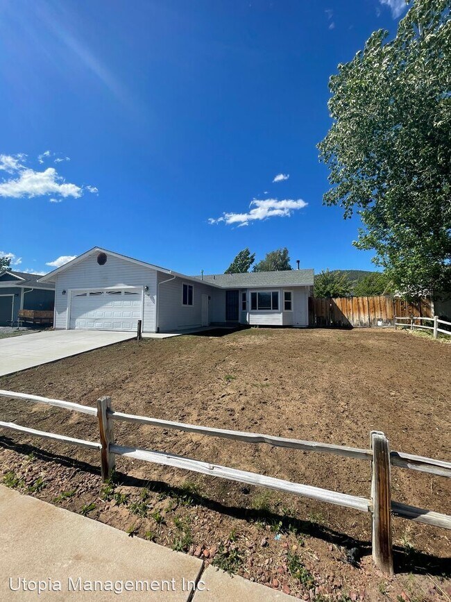 Building Photo - 3 br, 2 bath House - 715 Ruth Way