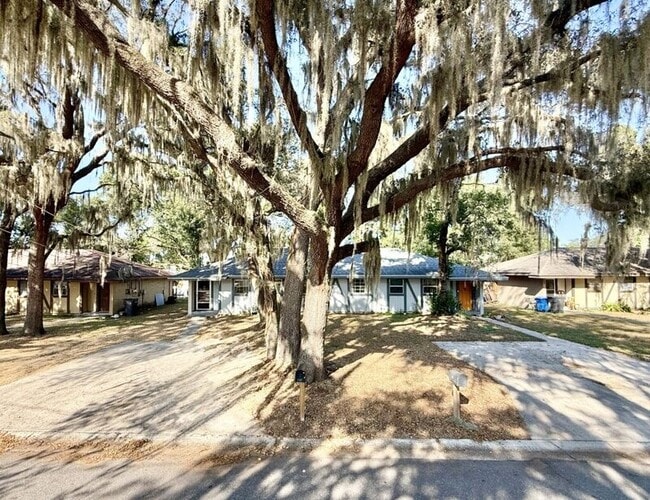 Photo - 1339 Eagleview Dr Apartment