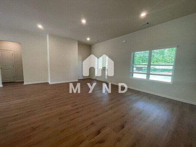 Foto del edificio - 10561 Buchanan Hwy