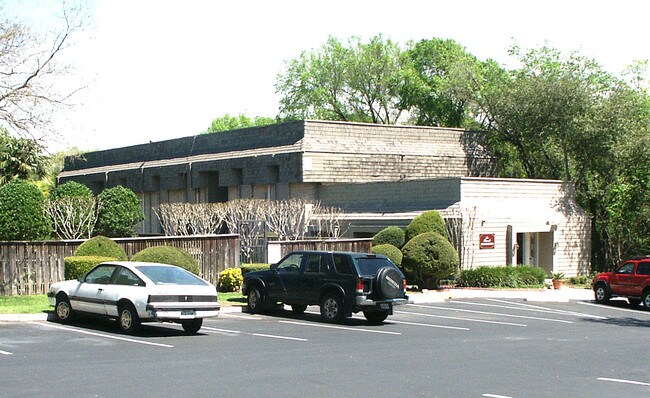 Foto del edificio - Travis Green Condominiums