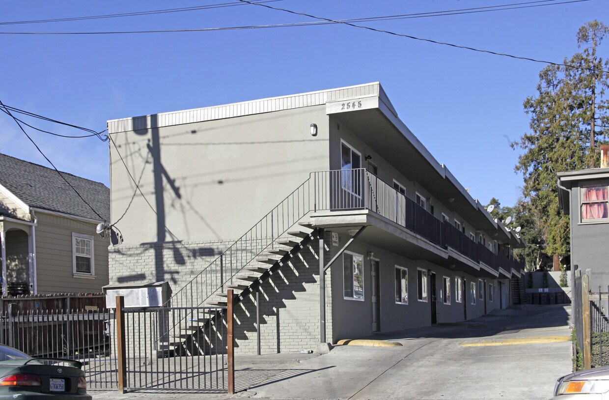 Foto principal - 26th Avenue Apartments