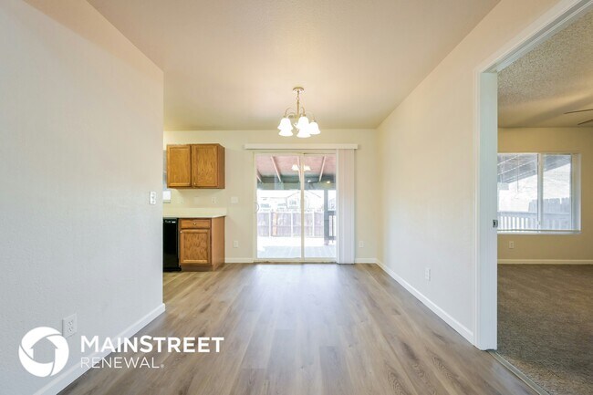 Foto del edificio - 5117 Kittredge St