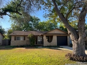 Building Photo - 608 Marilyn Dr