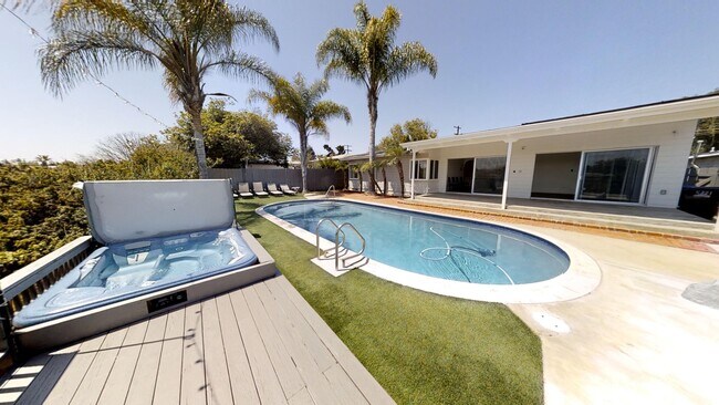 Foto del edificio - 5321 E Falls View Dr