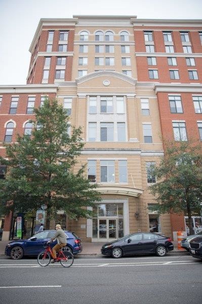 Building Photo - 1220 N Fillmore St