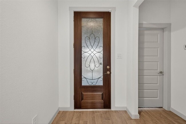 Building Photo - 29215 Pikes Peak Dr