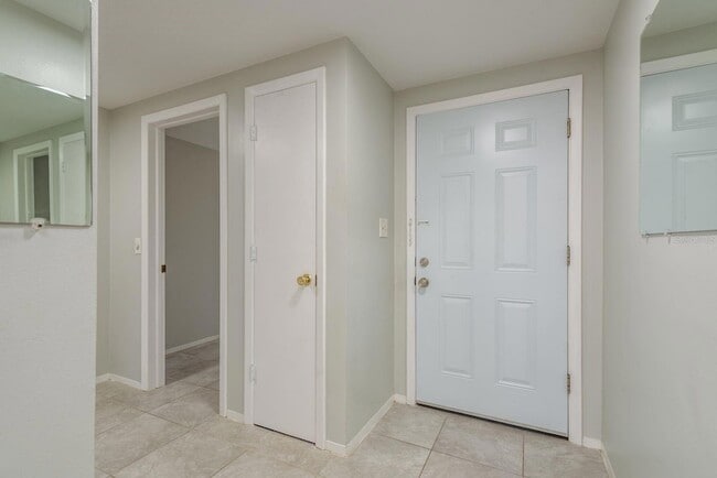 Foto del edificio - 10521 Oak Hill Dr