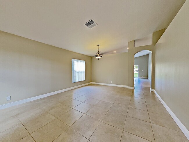 Foto del edificio - 14221 NW 22nd St