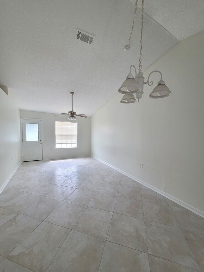Foto del edificio - 9623 Cobblebrook Dr Pensacola. Near NAS!  ...