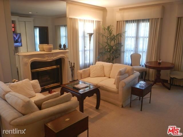 Primary Photo - 3 br, 4 bath House - 425 N Maple Dr Unit 206