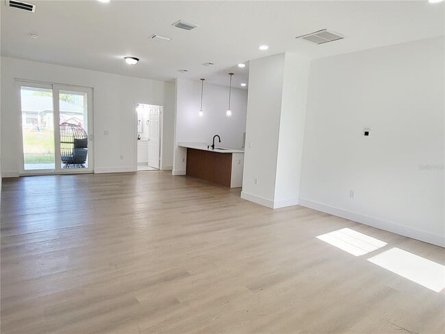 Building Photo - 1751 Nandina Ct NW