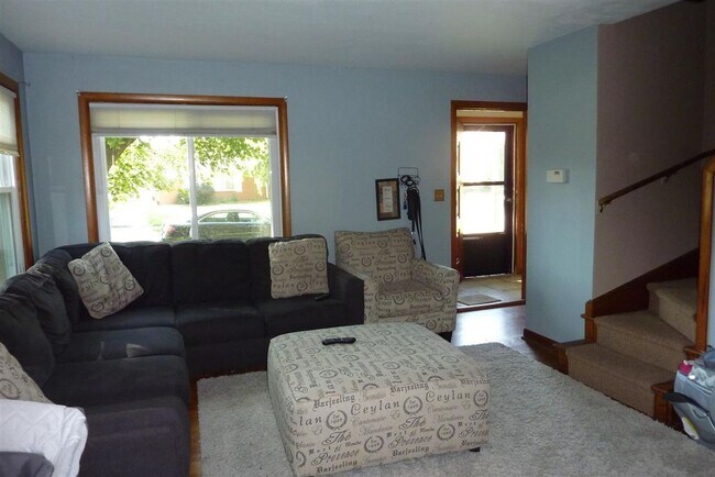 Foto del edificio - 717 N Highland Ave