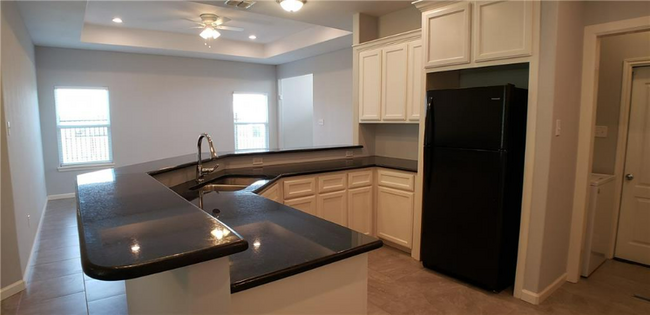 Building Photo - 6402 Williams Dr