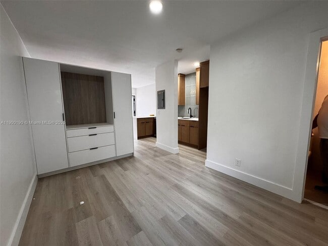 Foto del edificio - 115 Salamanca Ave