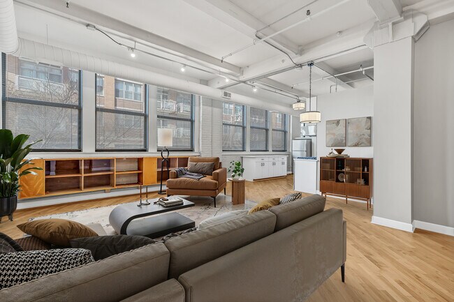 Foto del edificio - 411 S Sangamon St
