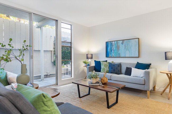 Foto del edificio - 811 York St