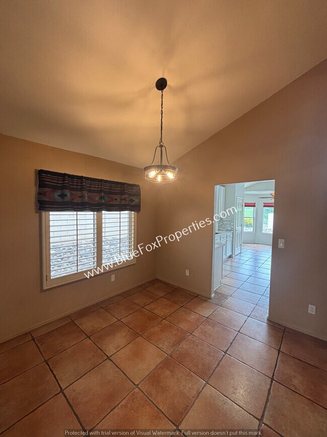 Building Photo - 10706 N Sand Canyon Pl