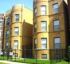 Building Photo - 5735 S Calumet Ave