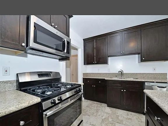 Foto del edificio - NO MIN CREDIT SCORE REQUIRED, BK OKAY, PAS...