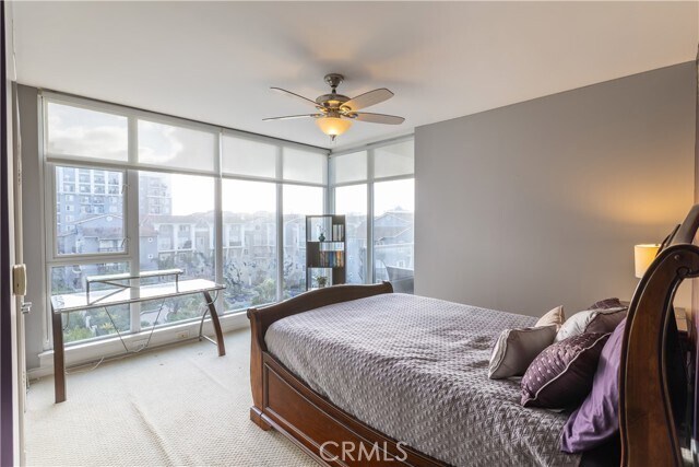 Foto del edificio - 400 W Ocean Blvd