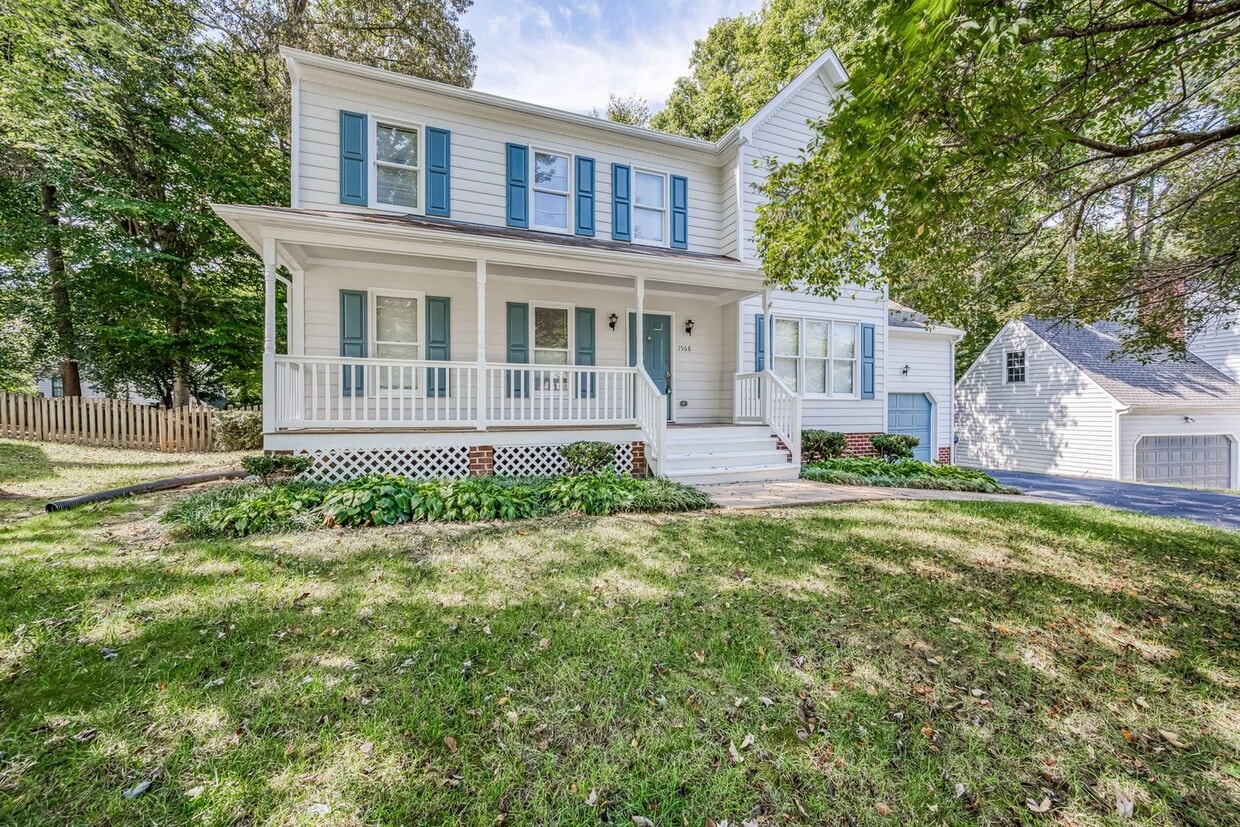 Primary Photo - Very Well Maintained Midlothian Home Avail...