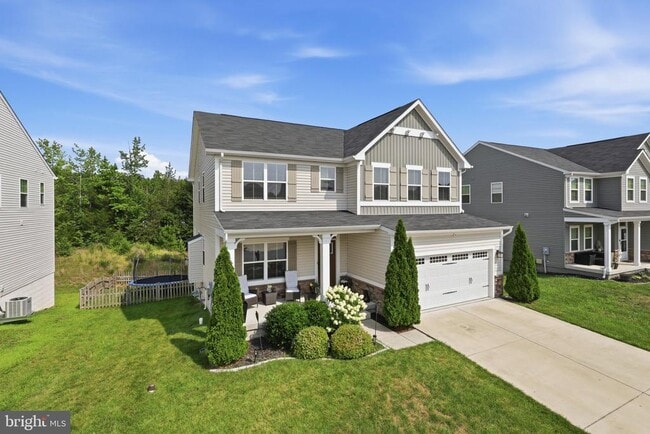 Building Photo - 9202 Wood Creek Cir