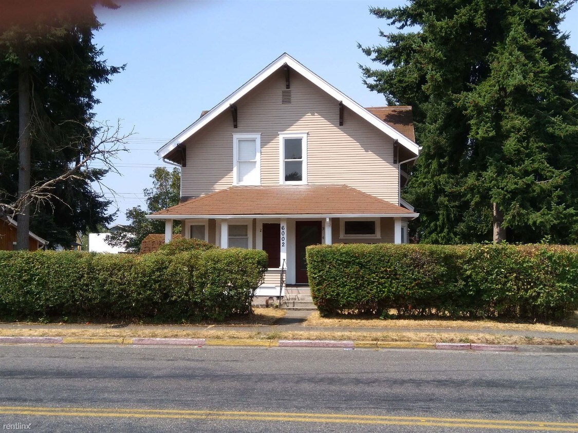 Primary Photo - 6002 S Oakes St