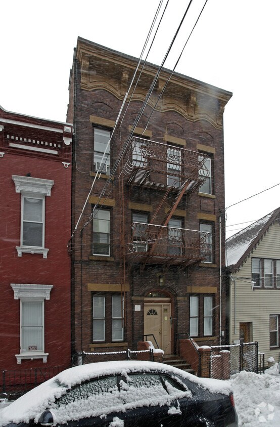 Foto del edificio - 175 Congress St