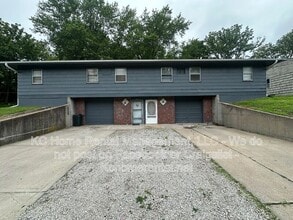 Building Photo - 3028 N 71 St