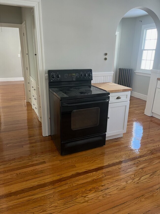 Foto del edificio - 25 Wawecus Rd