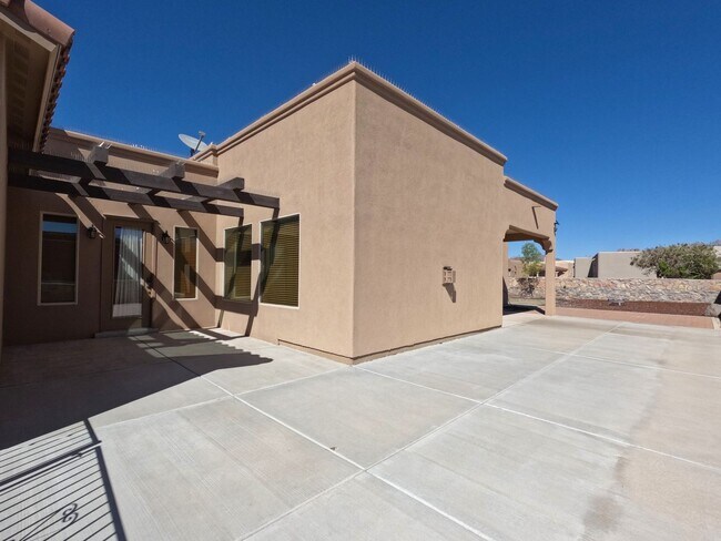 Foto del edificio - 3013 East Springs