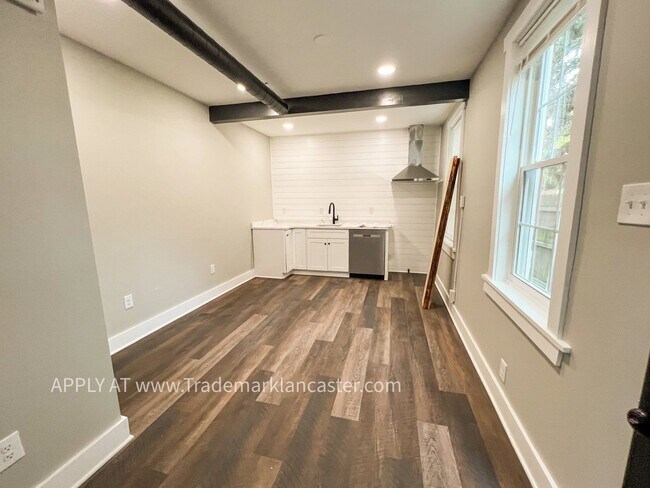 Foto del edificio - 432 W Lemon St